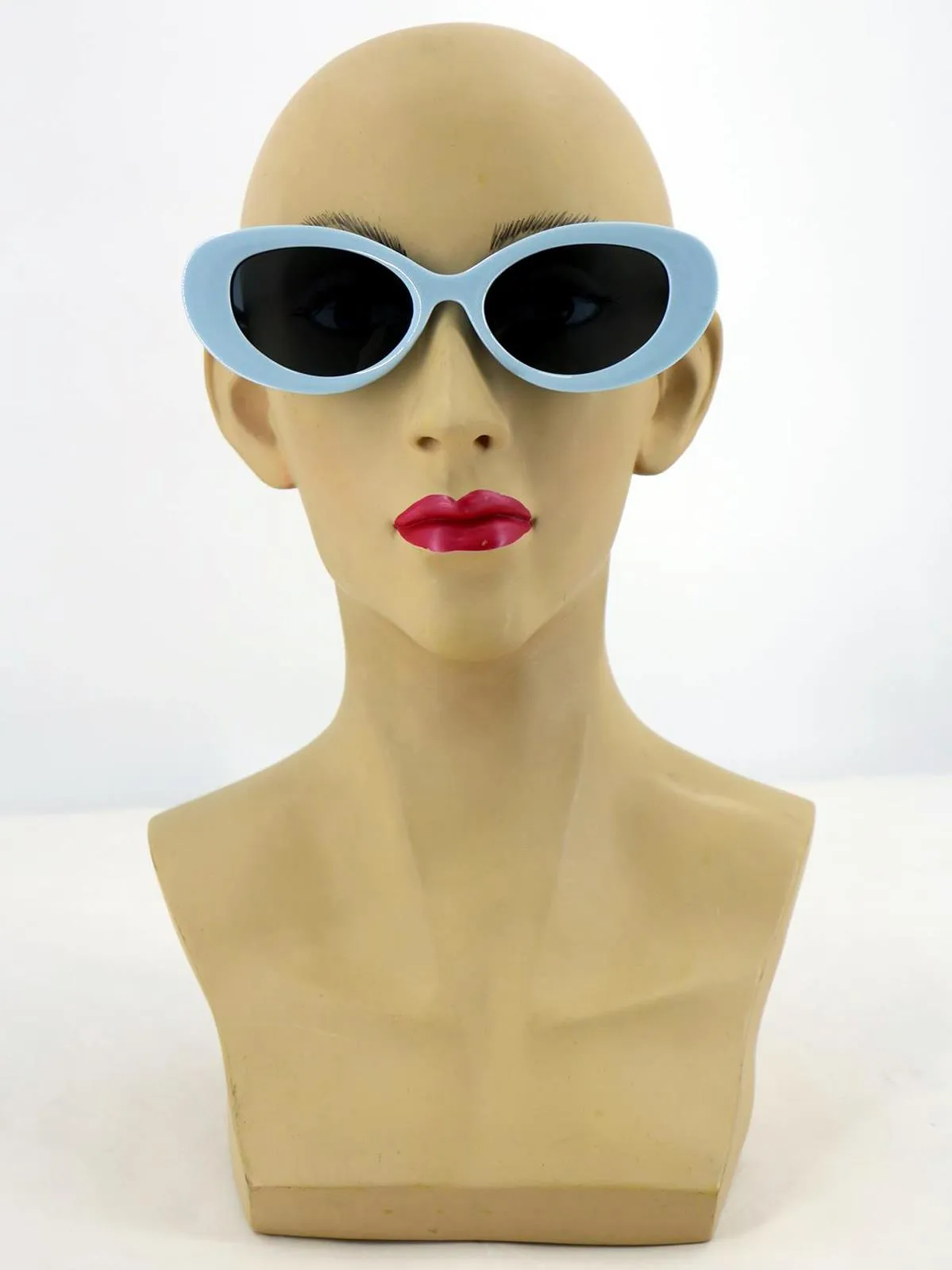 1960s Retro Mod Baby Blue Oval Sunglasses