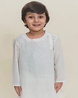 Full Sleeves White & Silver Print Kurta