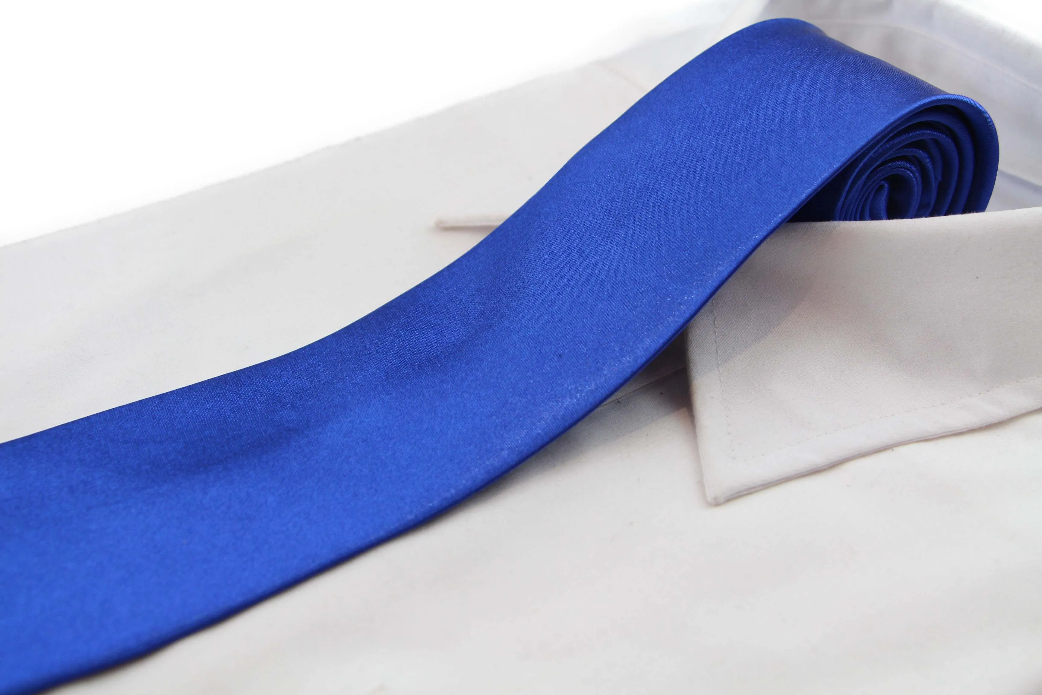 Mens Blue Classic 10cm Plain Neck Tie