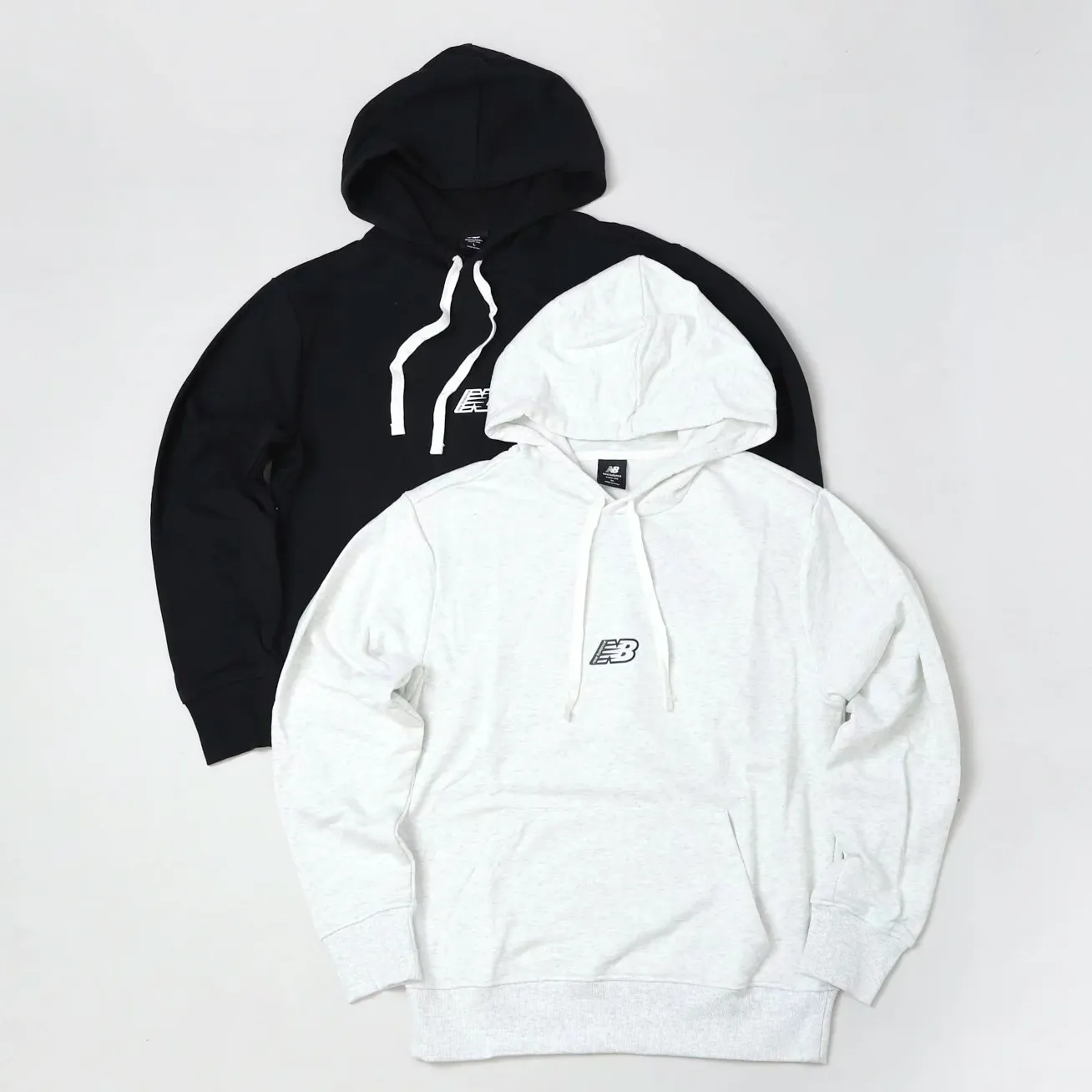 New Balance Essential Fleece Logo Hoodie [AMT23511]