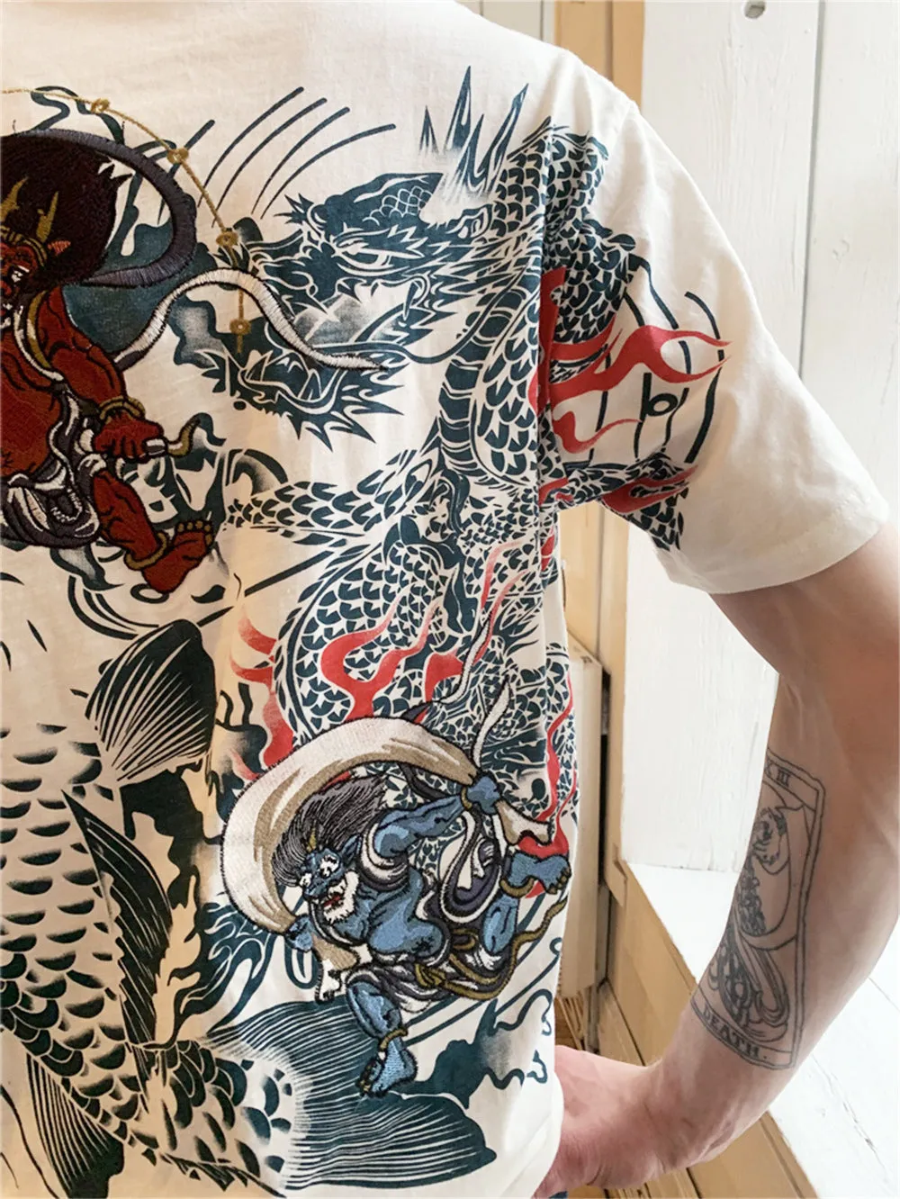 Raijin and Fujin embroidery T-Shirt (White)