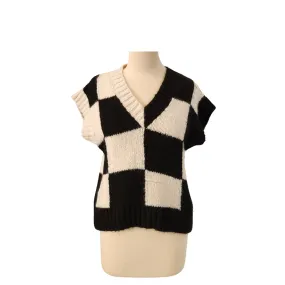 ZARA Black & White Short-sleeves Knit Sweater | Gently Used |